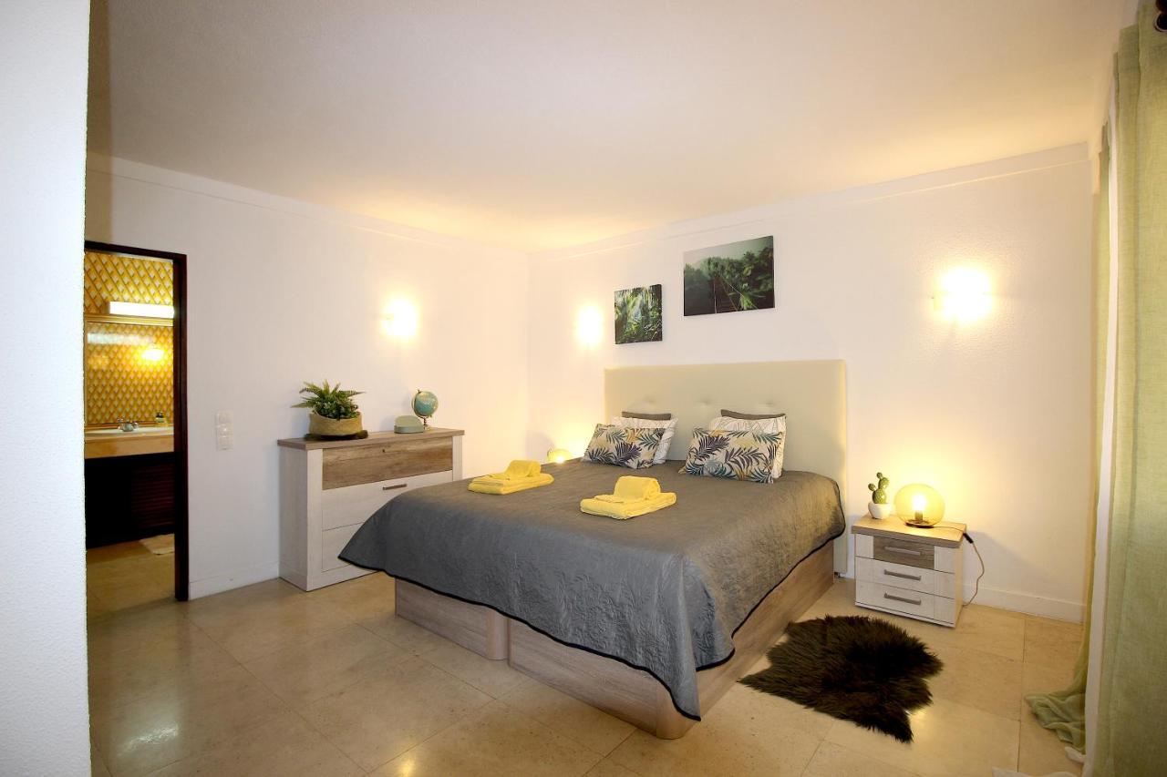 Magnifique Appartement Sur La Plage ... Albufeira Zewnętrze zdjęcie